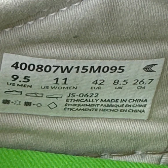 CARIUMA Catiba Pro Skate Gum Sole Mens 9.5 women’s 11 White/Ivory Suede Sneakers - Picture 8 of 8